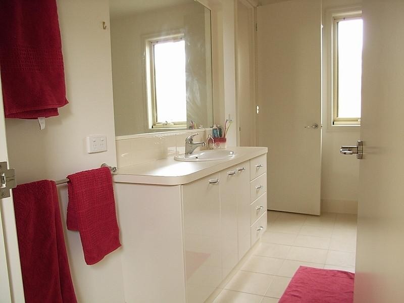 42a McKinlay Street, Echuca VIC 3564