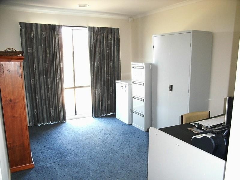 26 Woodlands Circ, Echuca VIC 3564