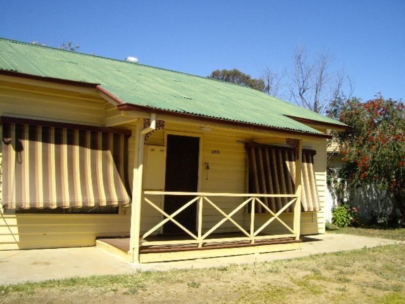 285 Ogilvie Avenue, Echuca VIC 3564