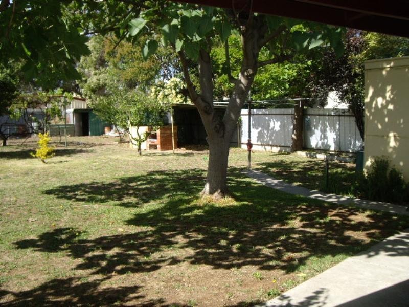 285 Ogilvie Avenue, Echuca VIC 3564