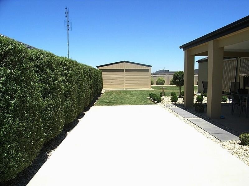 65 McSwains Road, Echuca VIC 3564