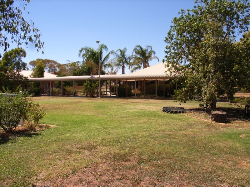 Motel 115-123 Northern Highway, Echuca VIC 3564