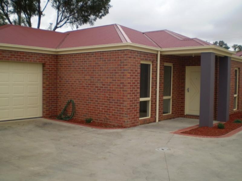 3/135 Goulburn Road, Echuca VIC 3564