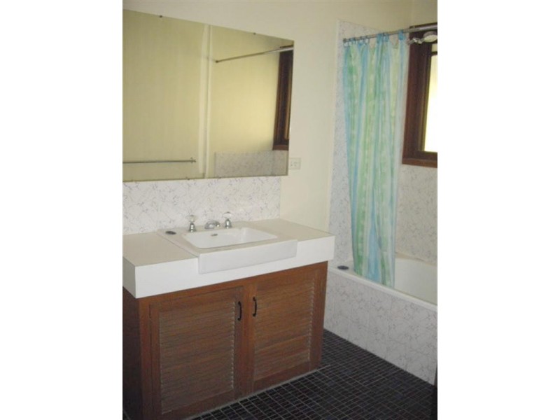 131 Campaspe Esplanade, Echuca VIC 3564