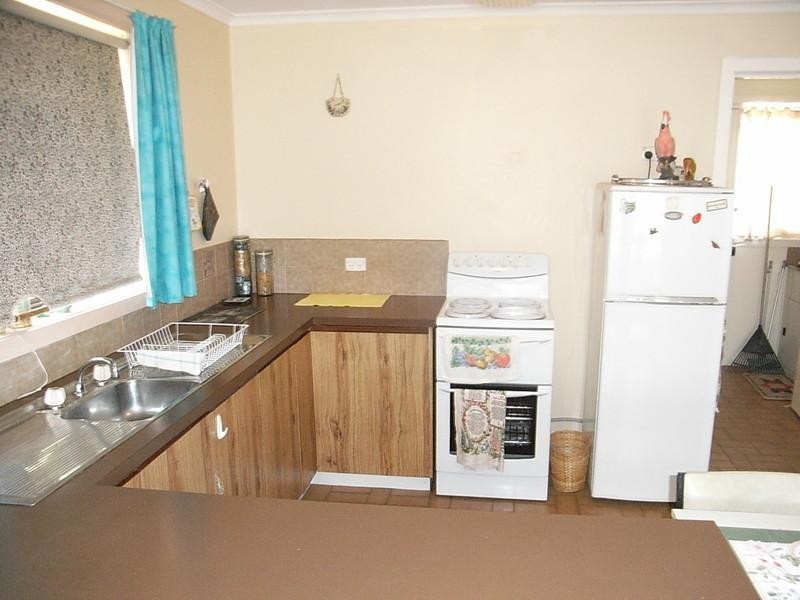 2/70 Hovell Street, Echuca VIC 3564