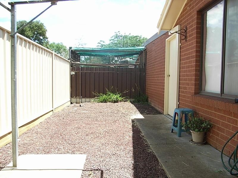 2/70 Hovell Street, Echuca VIC 3564