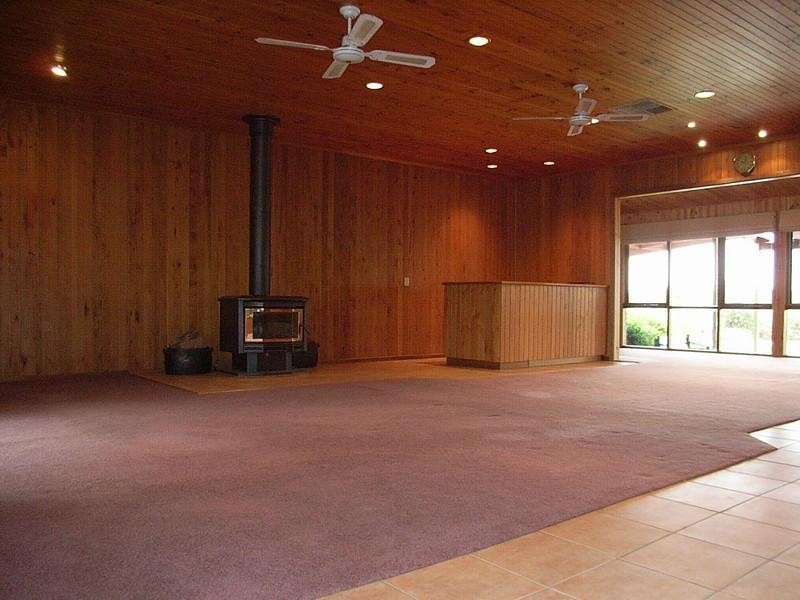 97 Singer Road, Rochester VIC 3561