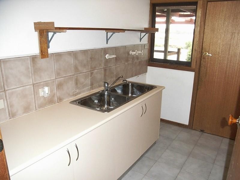 97 Singer Road, Rochester VIC 3561