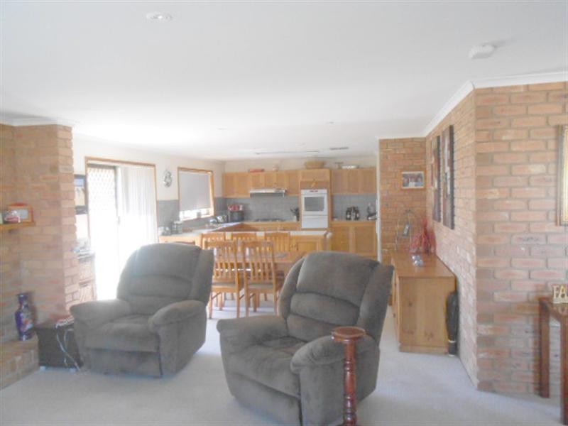 18 Lachlan Crescent, Echuca VIC 3564