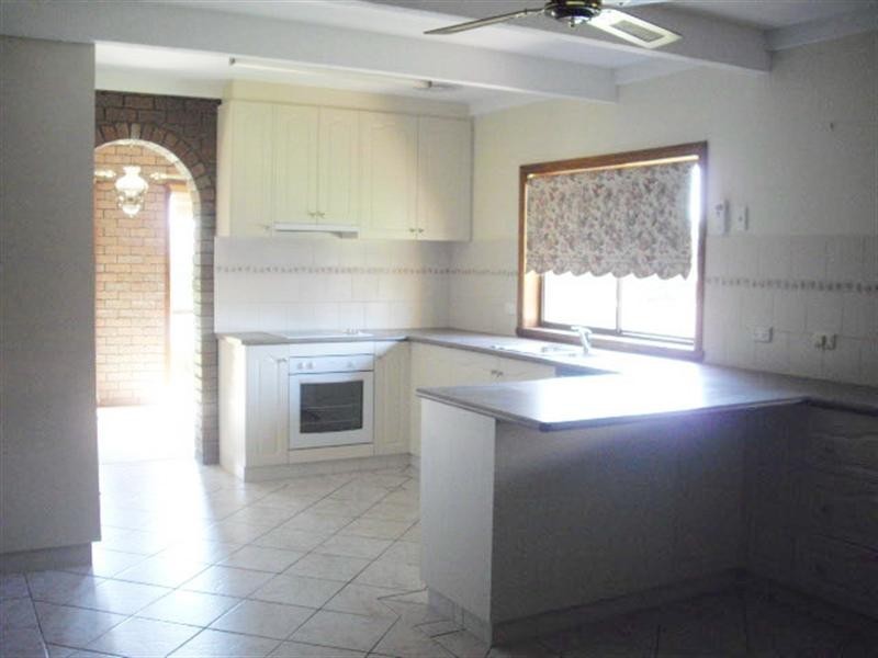 33 Hillview Avenue, Moama NSW 2731