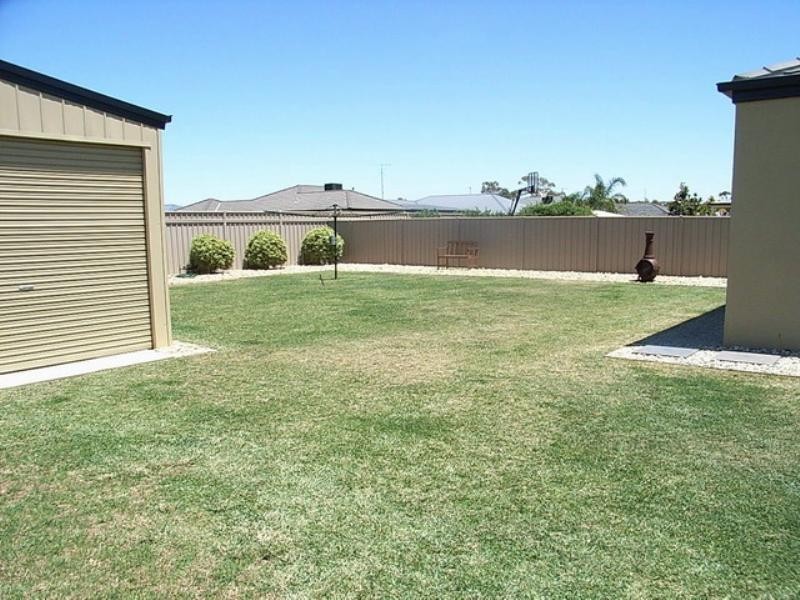 65 McSwains Road, Echuca West VIC 3564