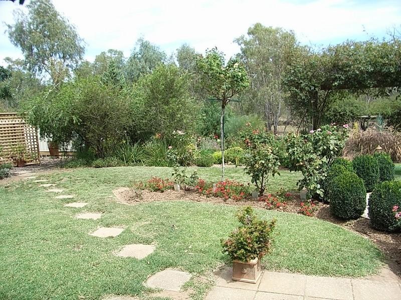 76 Rutley Crescent, Echuca VIC 3564