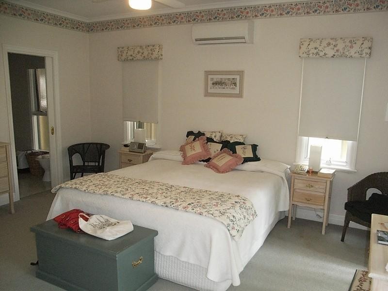 76 Rutley Crescent, Echuca VIC 3564