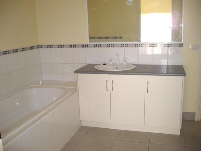 2/81 Sutton Street, Echuca VIC 3564