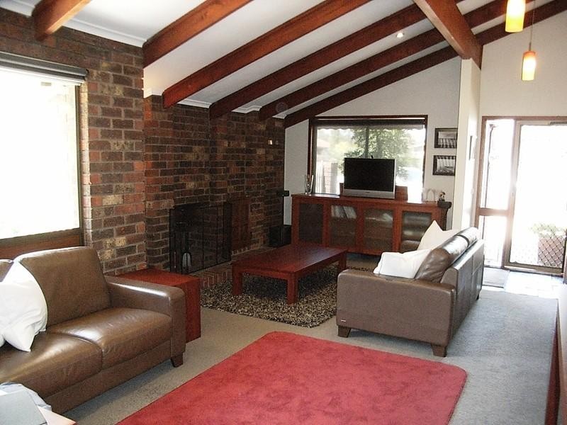 9 Lachlan Crescent, Echuca VIC 3564