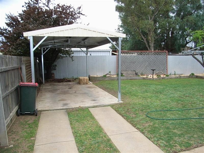 8 Wilson Court, Echuca VIC 3564