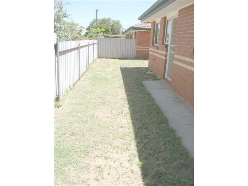 2/98 Hovell Street, Echuca VIC 3564