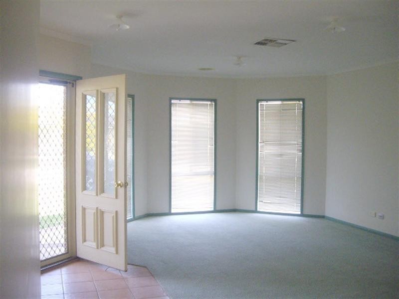 11 Sunrise Avenue, Moama NSW 2731