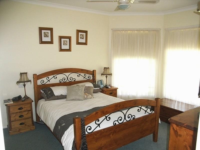 12 Schoeffel Drive, Echuca VIC 3564