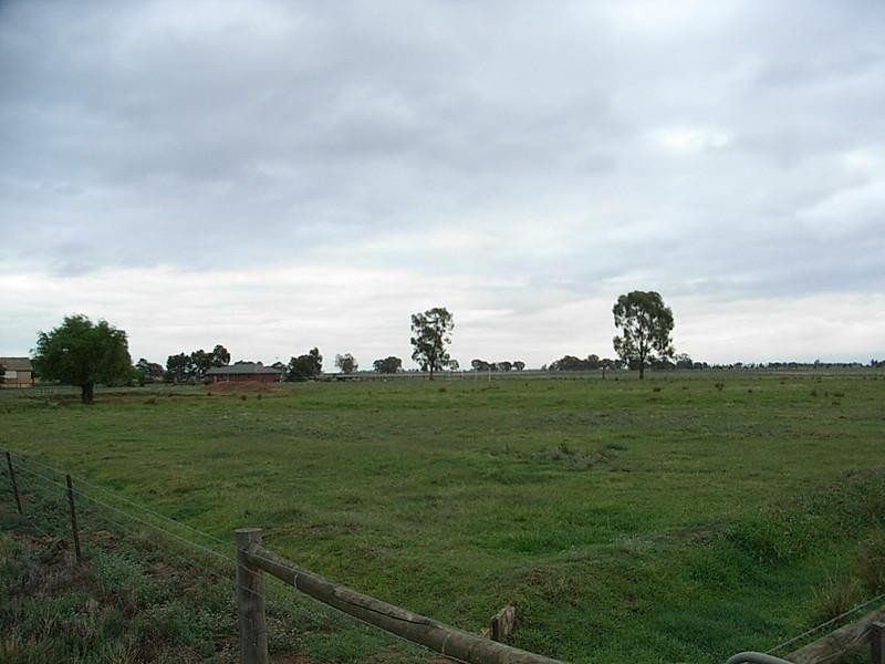 81 Douglas Lane, Echuca VIC 3564