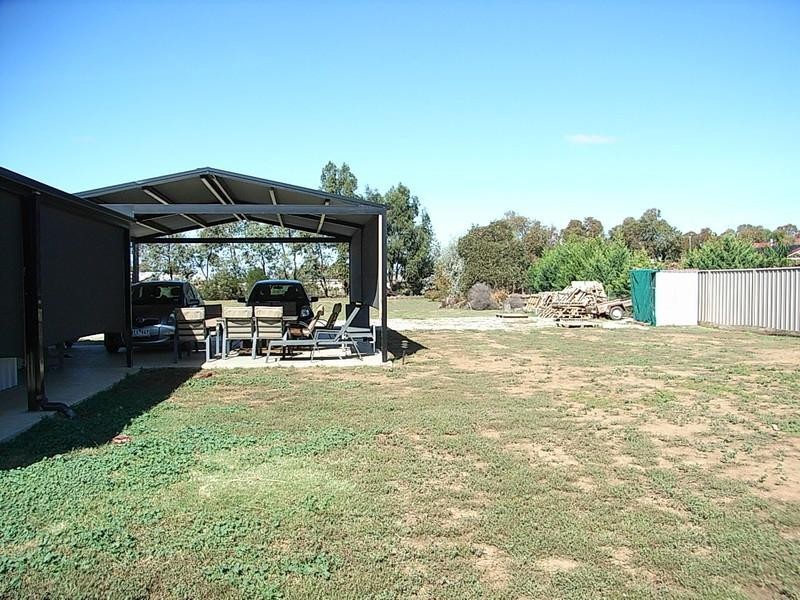 10 Airlie Court, Echuca VIC 3564