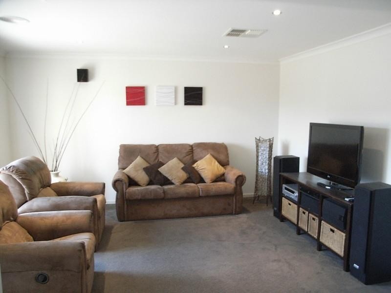 8 Elm Street, Echuca VIC 3564