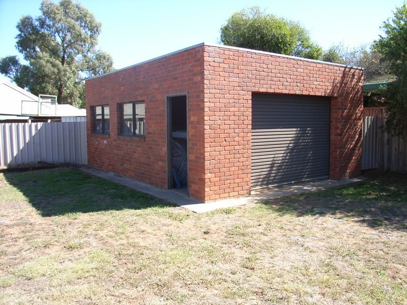 5 Lachlan Crescent, Echuca VIC 3564