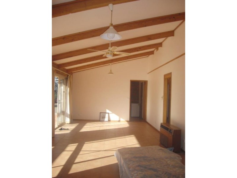 9238 Murray Valley Highway, Echuca VIC 3564