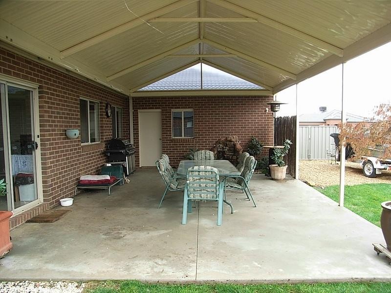 3 Parkes Court, Echuca VIC 3564