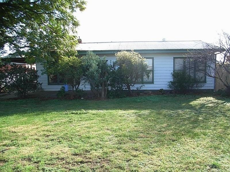 338 Ogilvie Avenue, Echuca VIC 3564