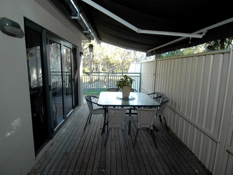 2 -24 Collier Street, Echuca VIC 3564