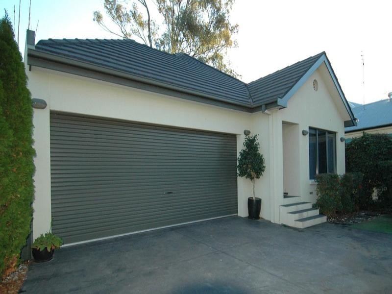 2 -24 Collier Street, Echuca VIC 3564