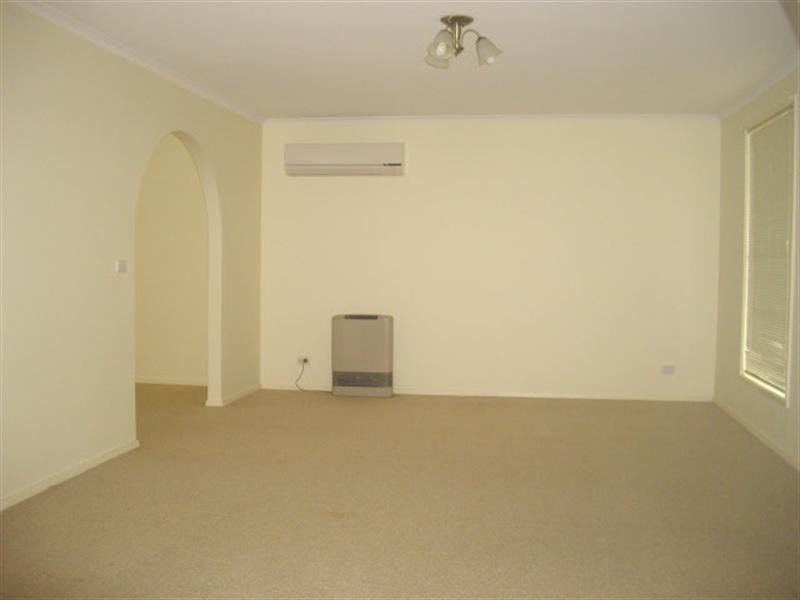 22 Hillview Avenue, Moama NSW 2731