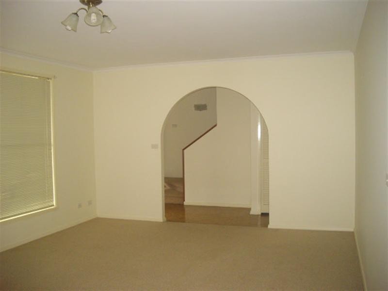 22 Hillview Avenue, Moama NSW 2731