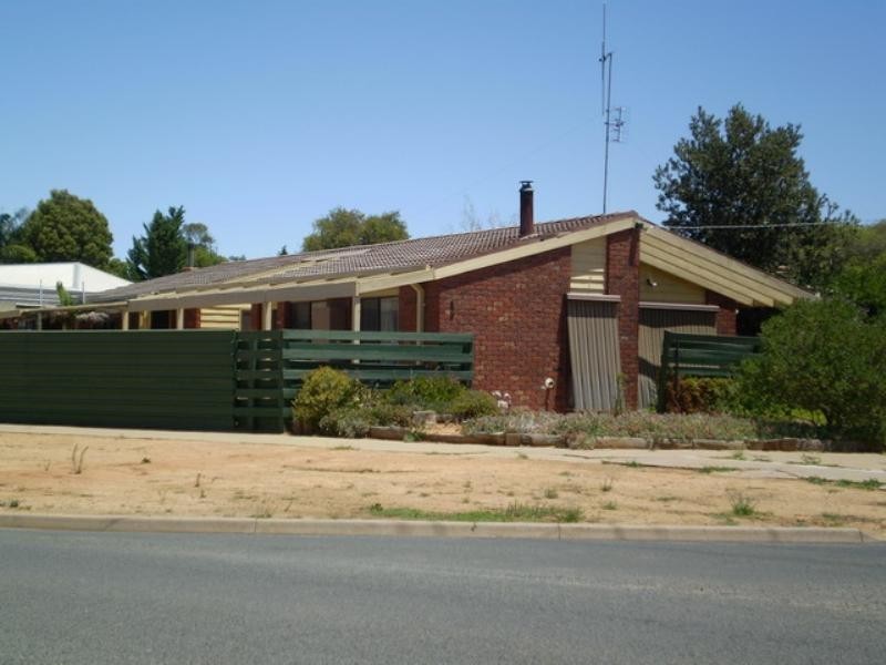 1 Amaroo Court, Echuca VIC 3564