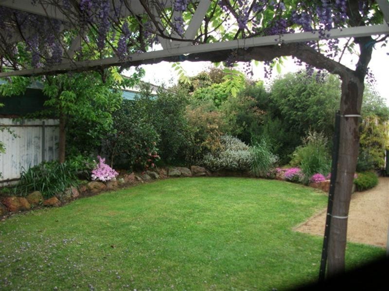 9 Lachlan Crescent, Echuca VIC 3564