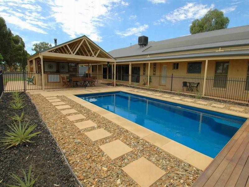 20 Hollara Drive, Moama NSW 2731
