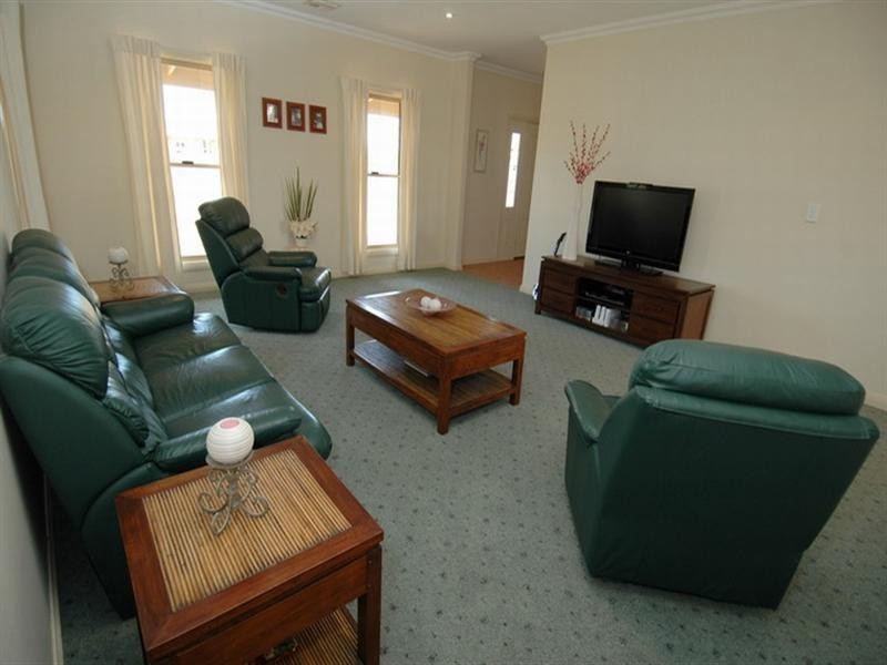 20 Hollara Drive, Moama NSW 2731