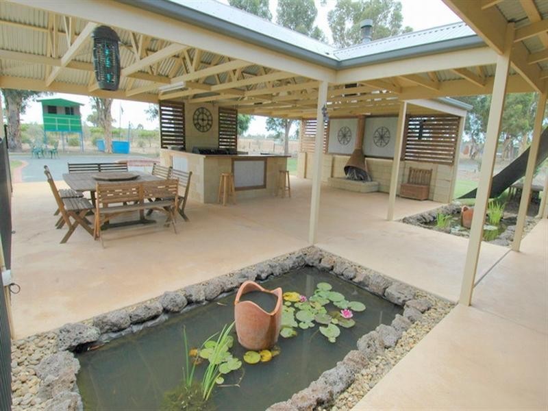 20 Hollara Drive, Moama NSW 2731