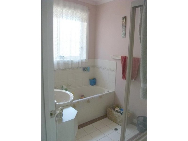 8 Kingfisher Drive East, Moama NSW 2731