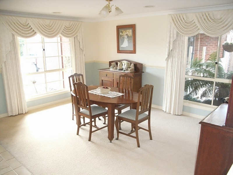 16 Aberdeen Way, Moama NSW 2731