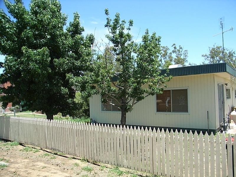 77 McKenzie Street, Echuca VIC 3564
