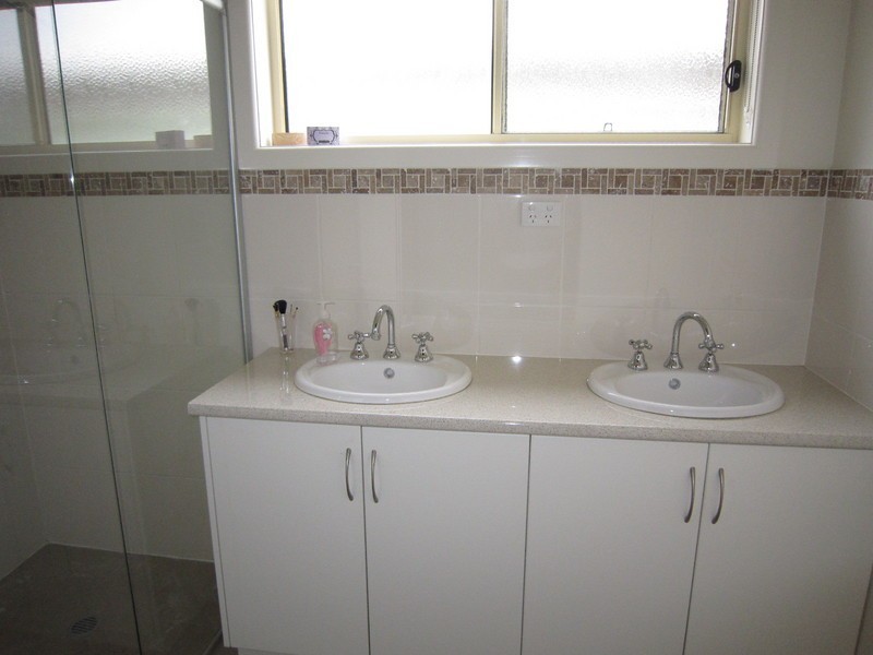 77 Sutton Street, Echuca VIC 3564