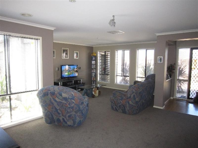 28 Genevieve Avenue, Echuca VIC 3564