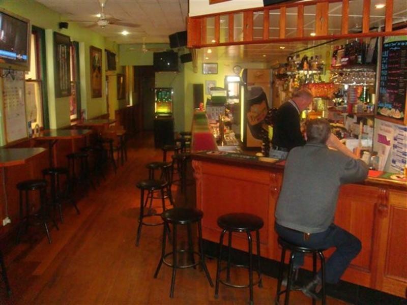 39 Moore Street, Rochester VIC 3561