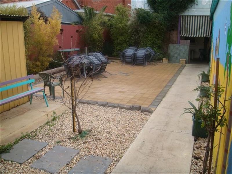 39 Moore Street, Rochester VIC 3561