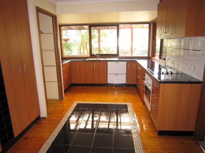 282 Ogilvie Avenue, Echuca VIC 3564