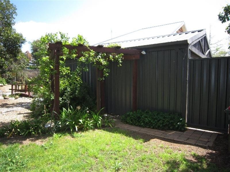 282 Ogilvie Avenue, Echuca VIC 3564