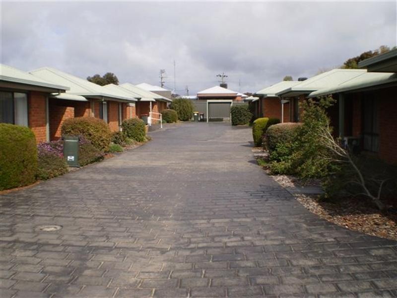 40 Regent Street, Moama NSW 2731