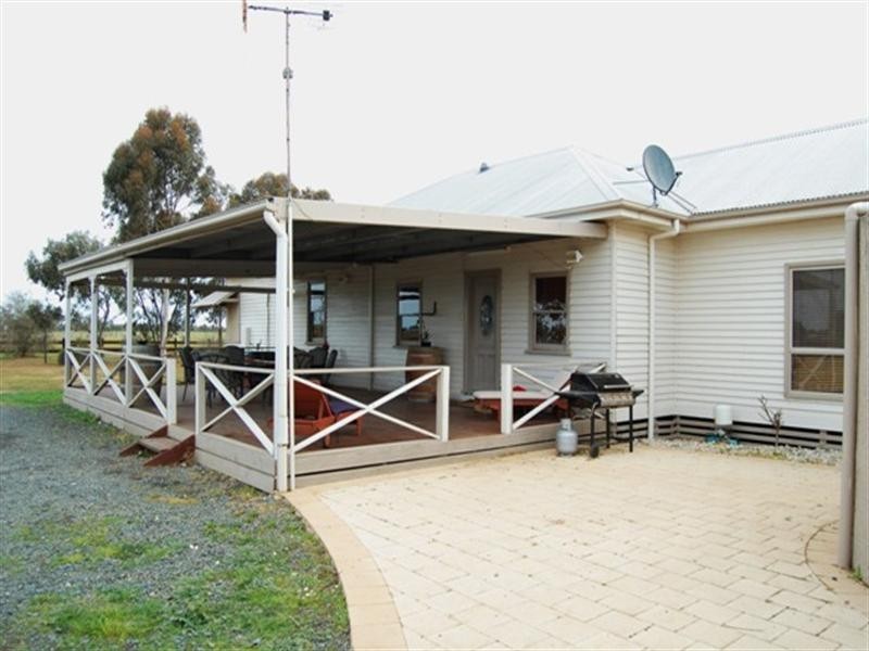 1200 Mt Terrick Road, Echuca VIC 3564